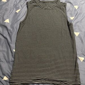 Lululemon Striped Sleeveless Top - Black and White